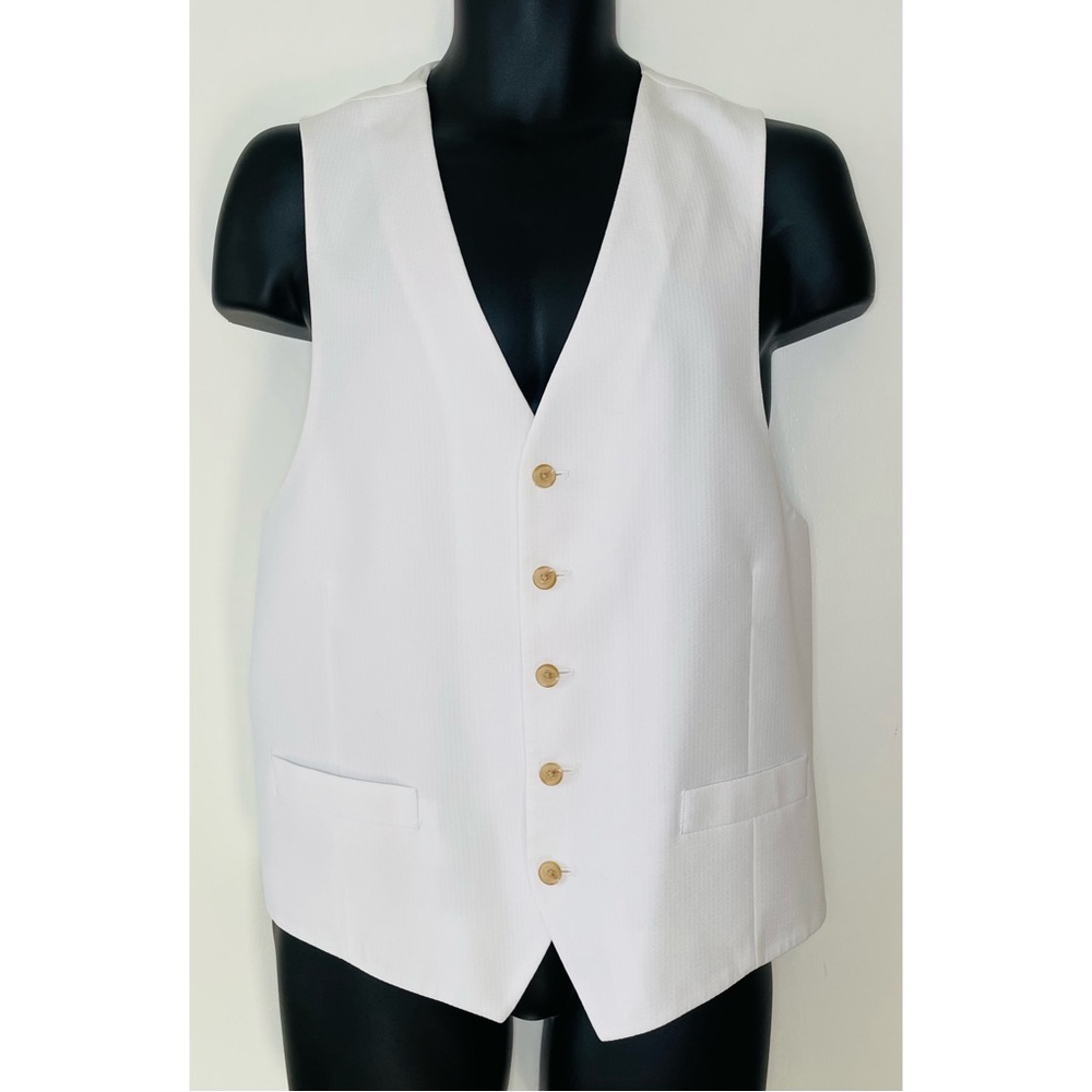 Men’s White Formal Vest - Picture 3 of 10